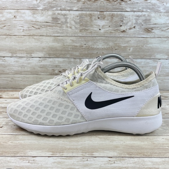 NIKE JUVANTE-WOMENS SIZE 9.5